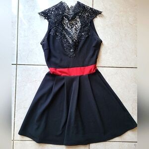 Black and Red Sleeveless  Mini Dress Size M Y2K